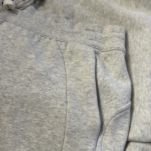 Lululemon wide leg scuba high rise joggers sweatpants light gray - Picture 8 of 10